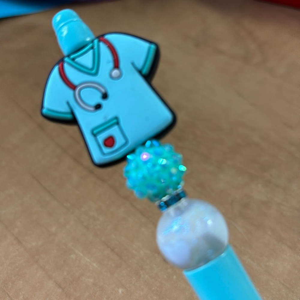 DIY Fancy Pen for Christmas Gifts
